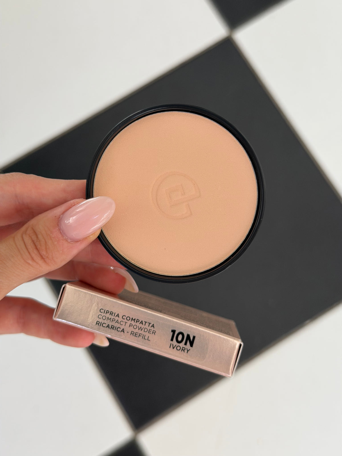 COLLISTAR
Impeccabile Compact Powder Refill - Ivory