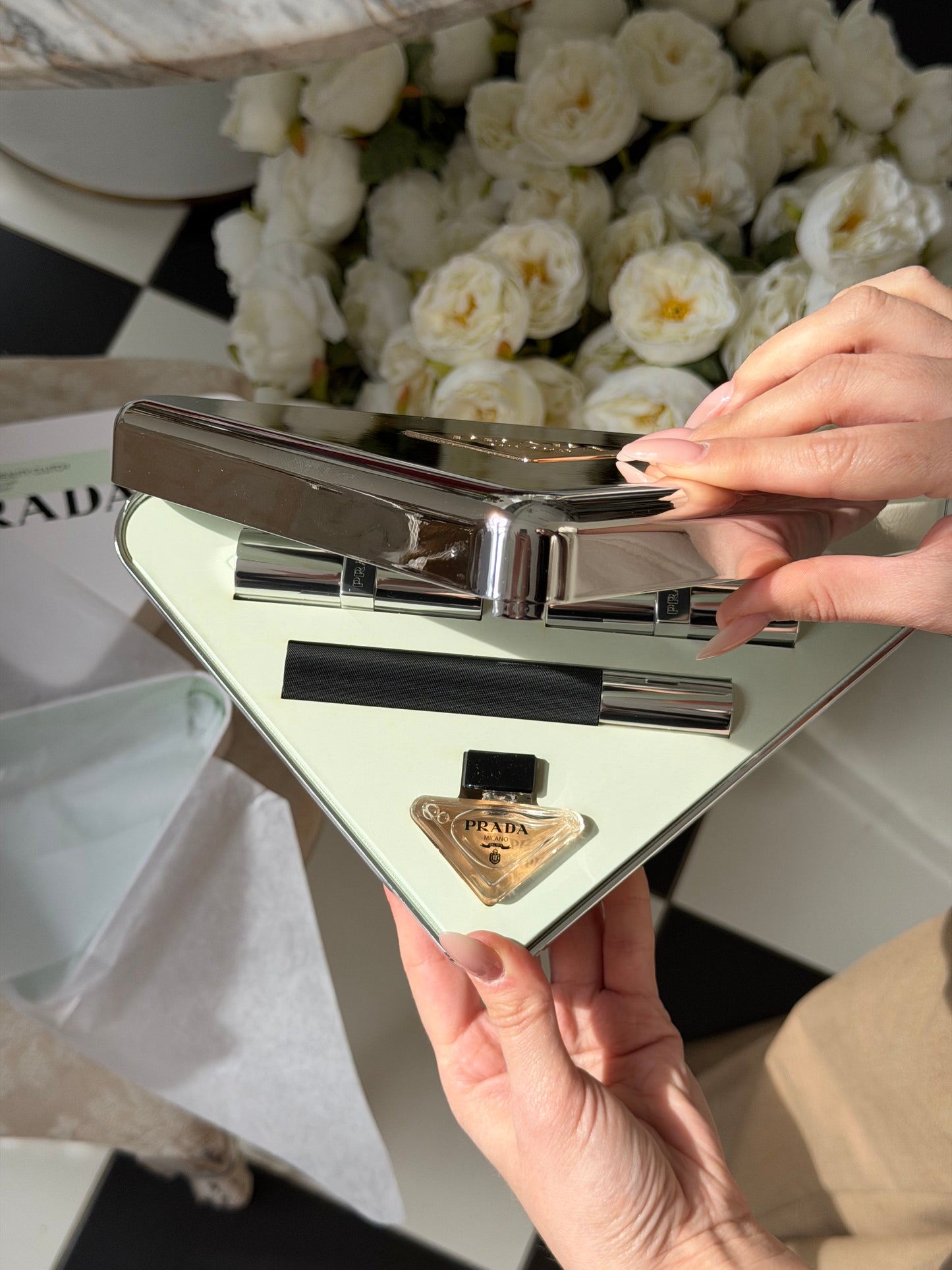 PRADA Beauty Clutch Essentials Case Set