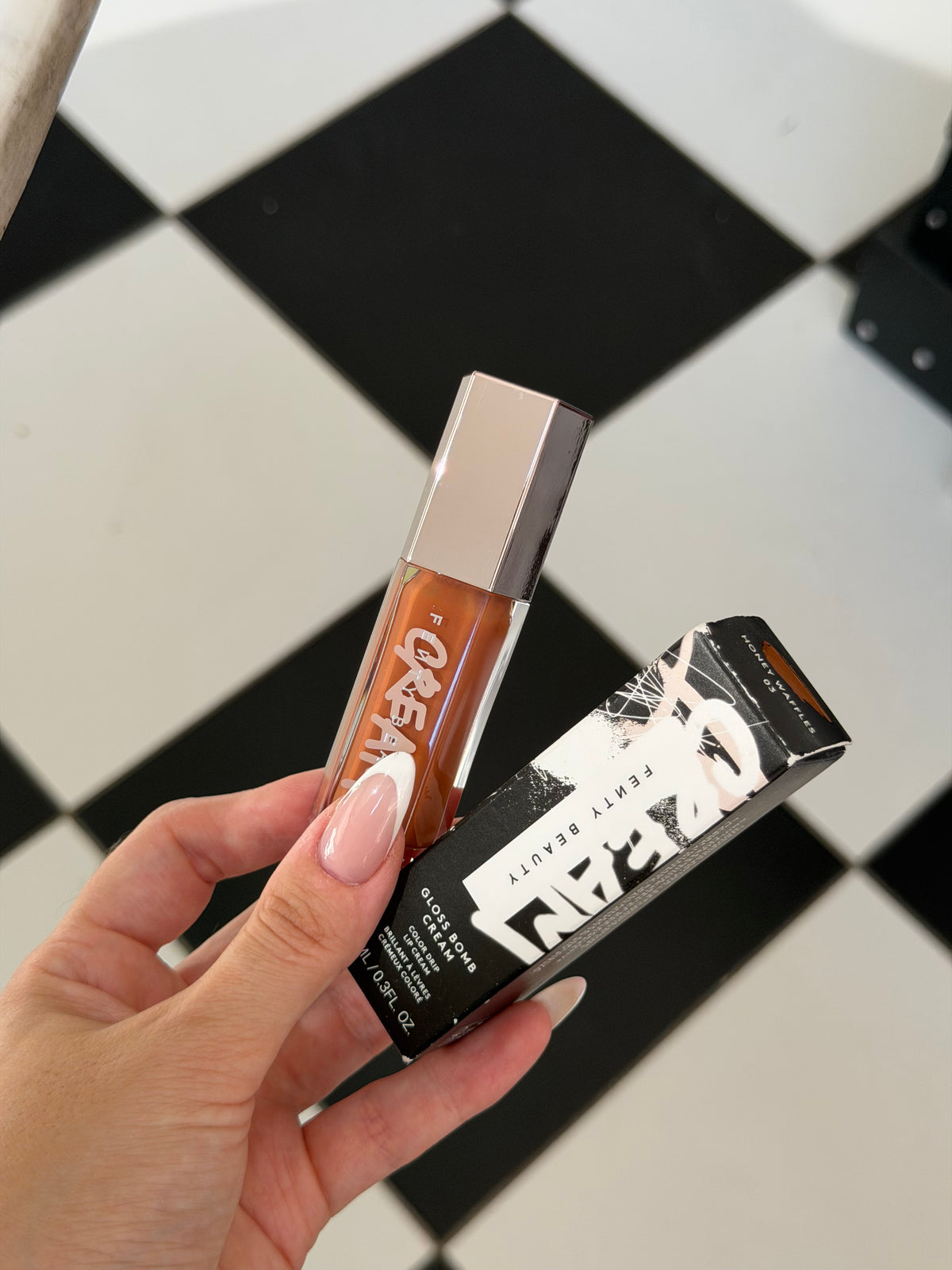 FENTY BEAUTY Gloss Bomb Cream Color Drip Lip Cream (03)