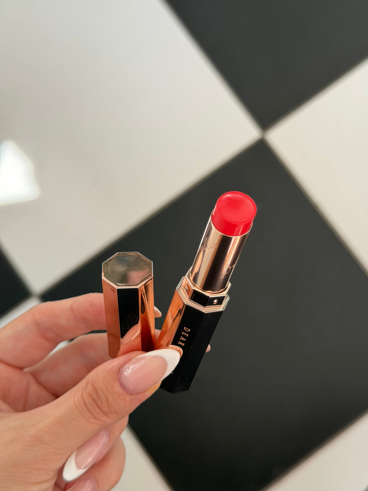 DEAR DAHLIA Blooming Edition - Julia
Lip Paradise Color Balm - Lip Balm