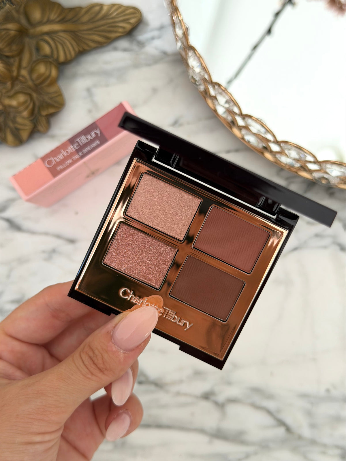 CHARLOTTE TILBURY Luxury EyeShadow Palette - 
Pillow Talk Dreams