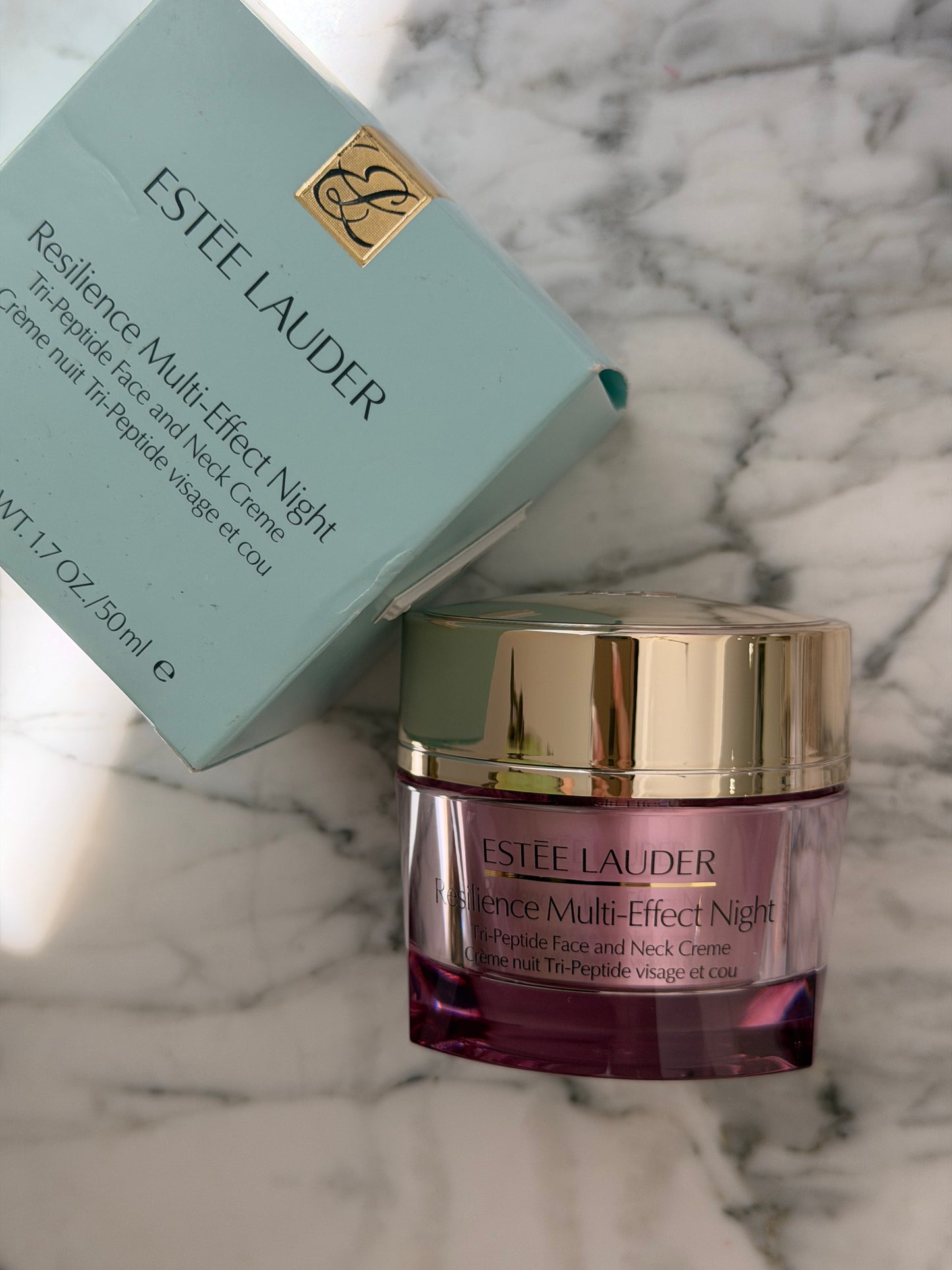 ESTEE LAUDER Resilience Multi-Effect Night
Tri-Peptide Face and Neck Creme SPF15