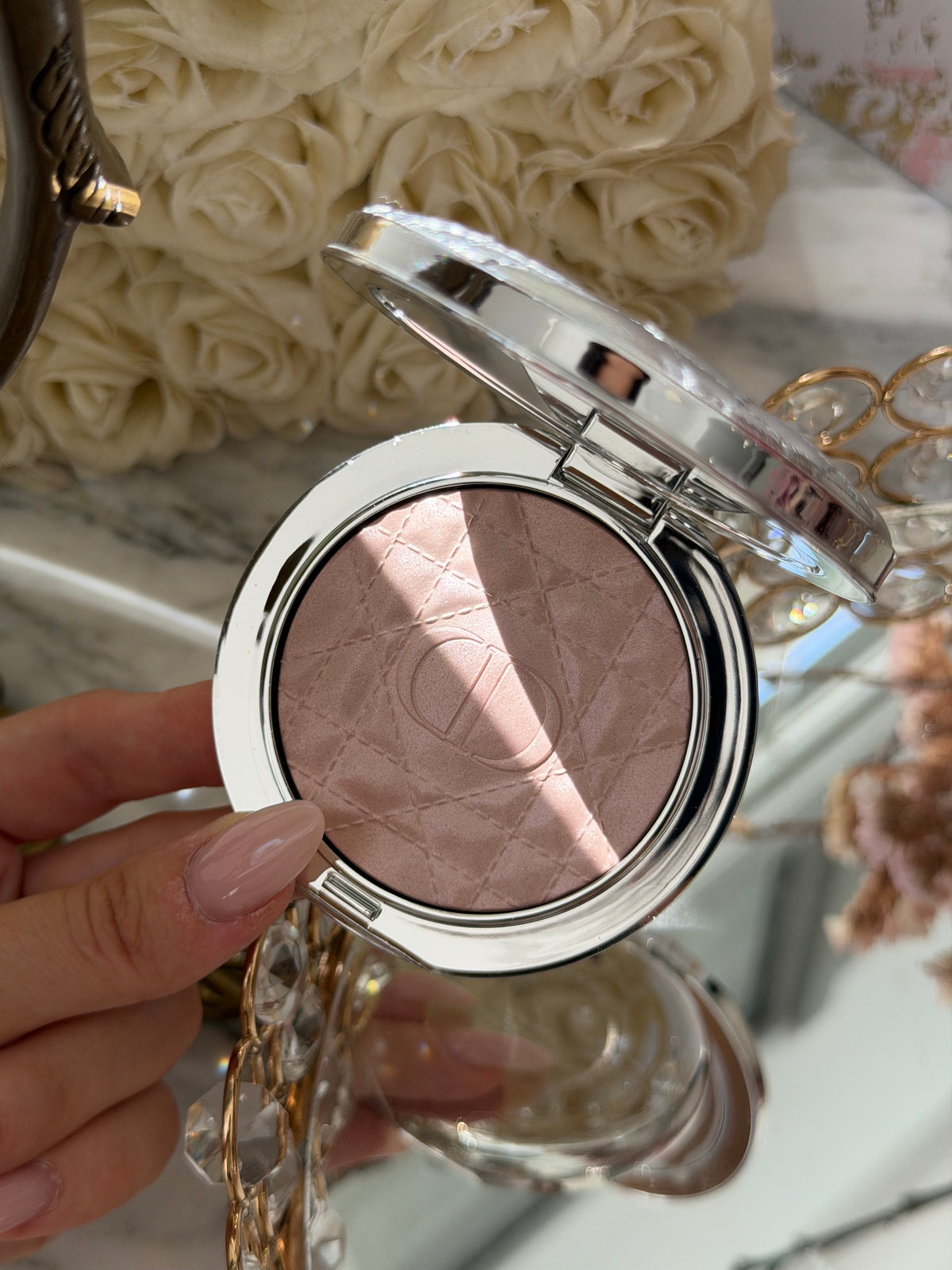 DIOR Forever Glow Luminizer - Illuminating Powder For Face (03)