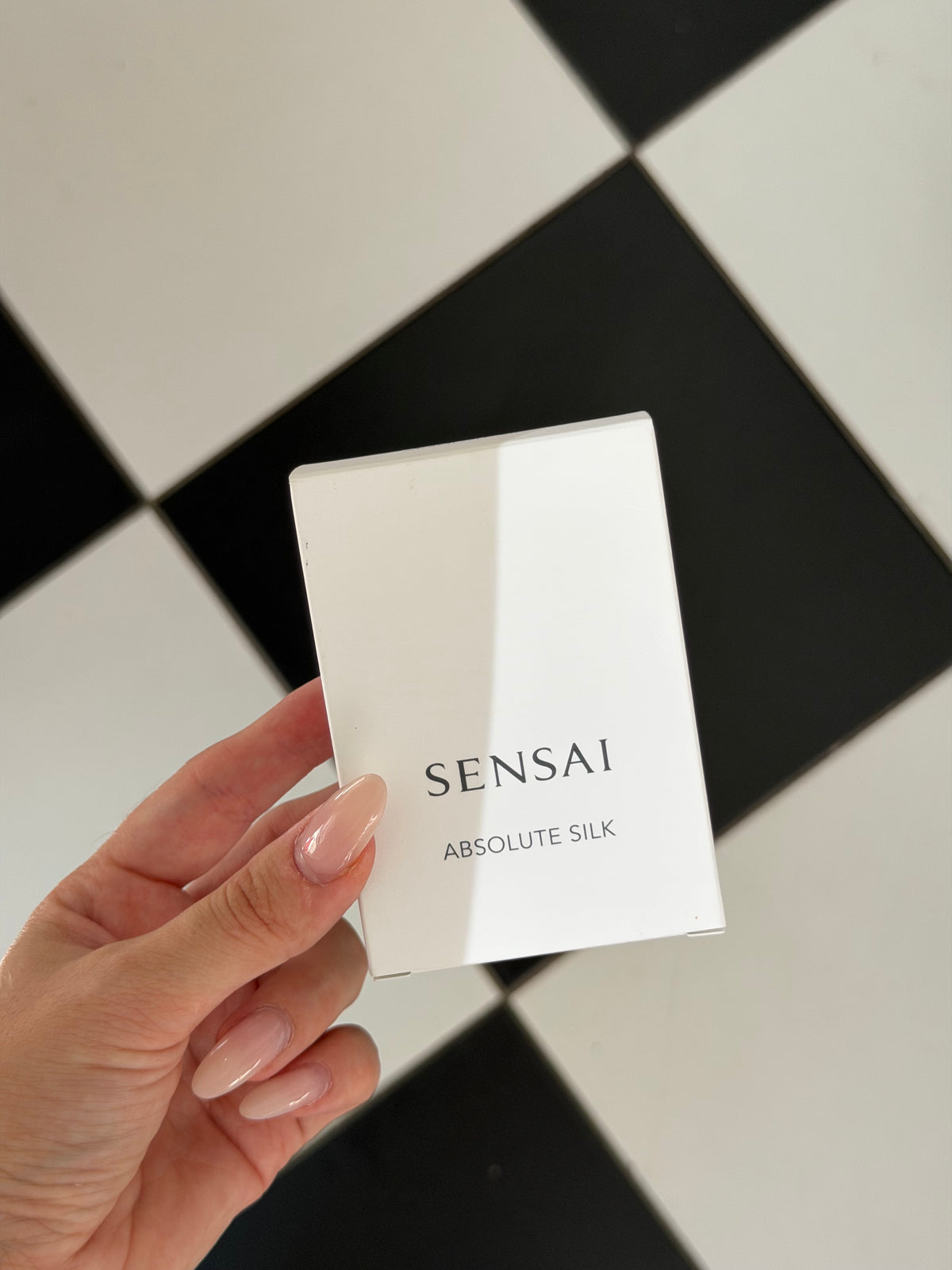 SENSAI Absolute Silk Sample Set