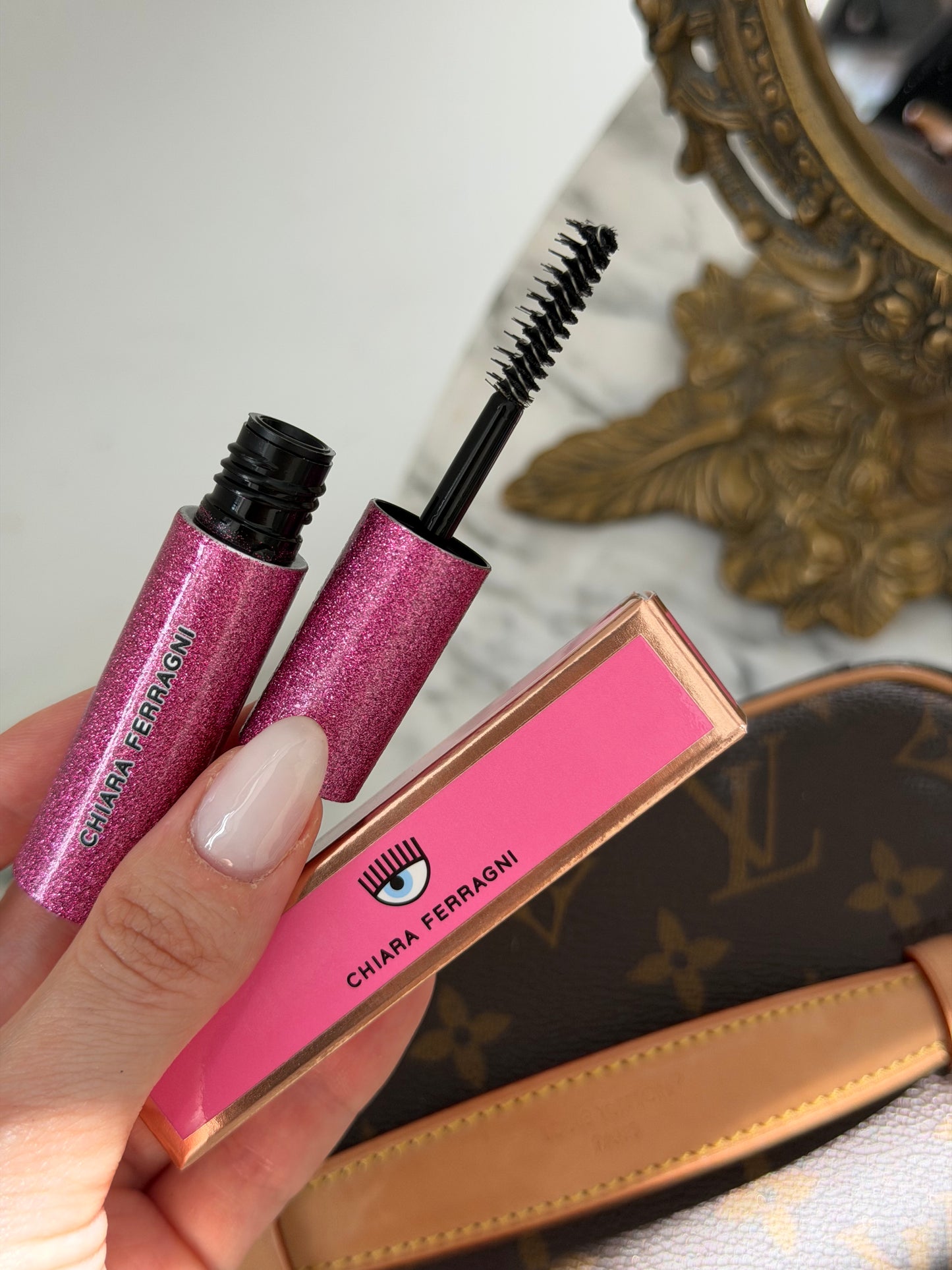 CHIARA FERRAGNI Brow Gel - Don’t Move