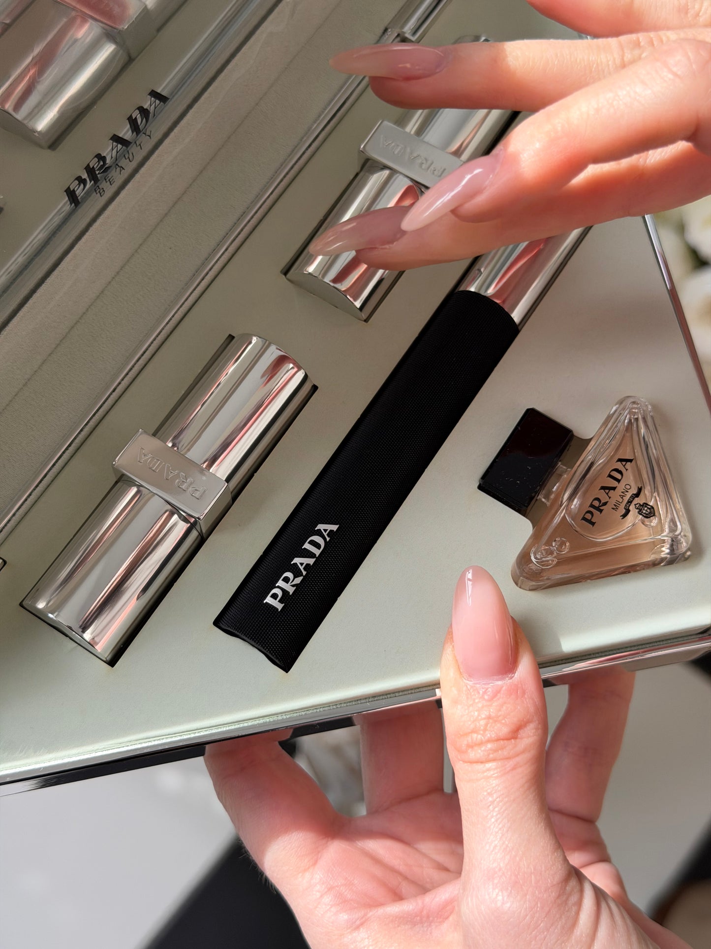 PRADA Beauty Clutch Essentials Case Set
