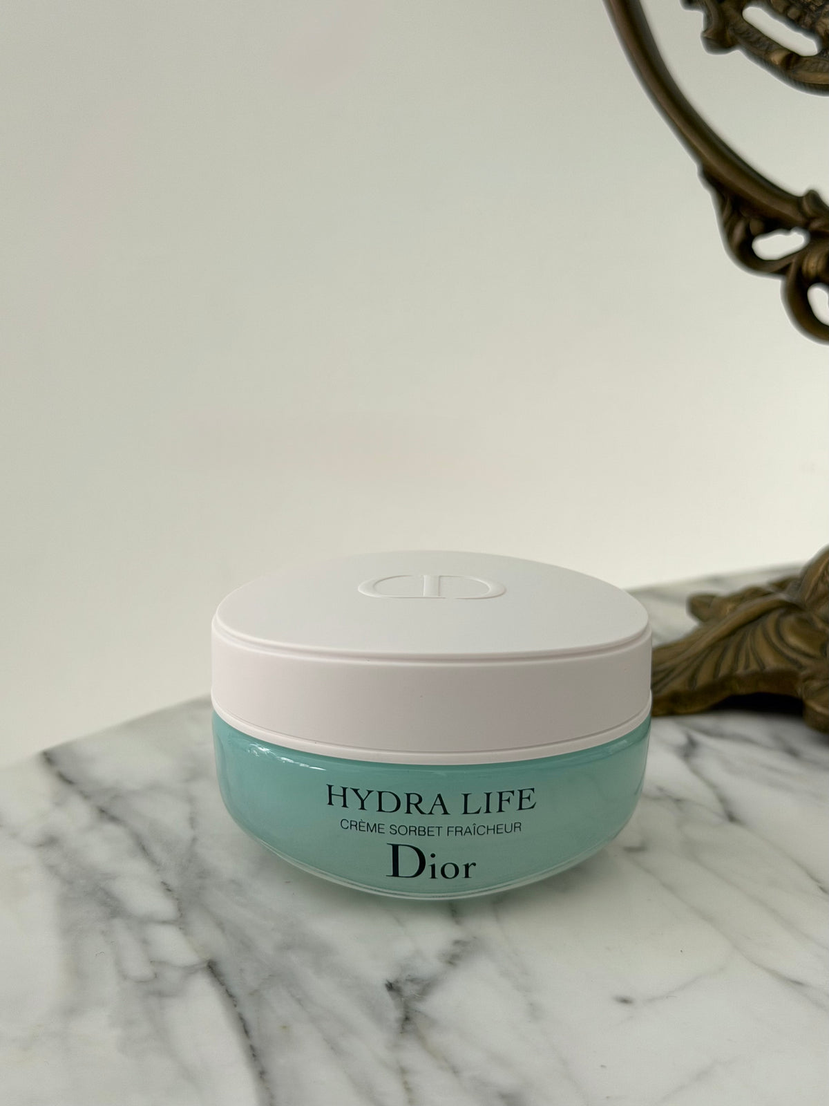 DIOR Hydra Life Fresh Sorbet Creme
Hydrating Face and Neck Cream - Hydrates, Plumps and Enhances