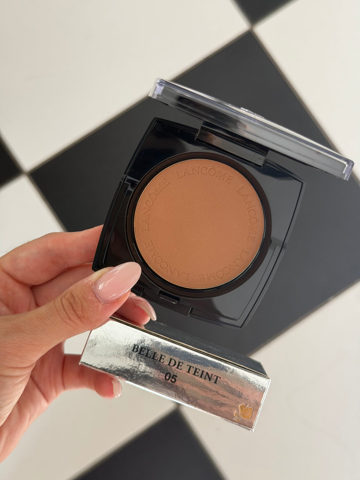 LANCÔME Belle De Teint - Natural Healthy Glow Sheer Blurring Powder (05)