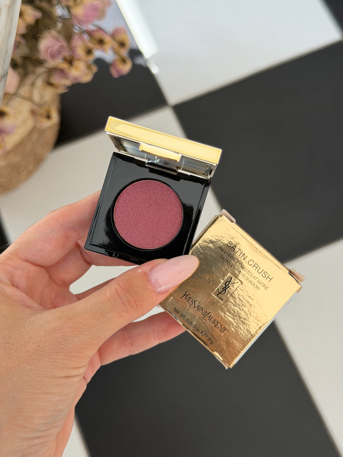 YSL Satin Crush Mono Eyeshadow (5)