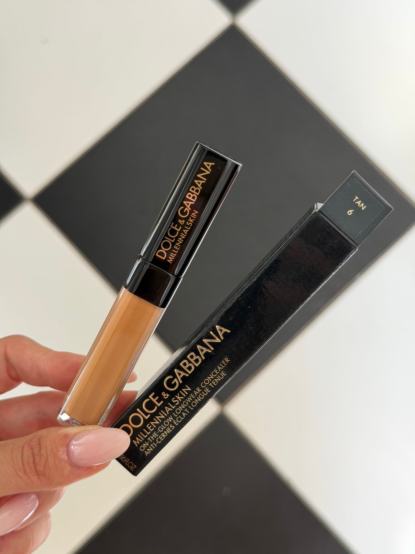DOLCE&GABBANA
Millennial Skin Longwear Concealer (6)