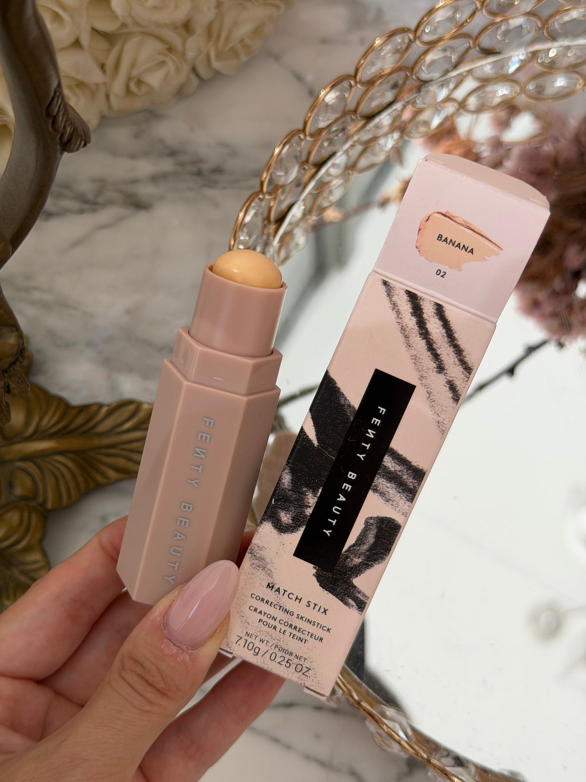 FENTY Match Stix Correcting Skinstick (02)