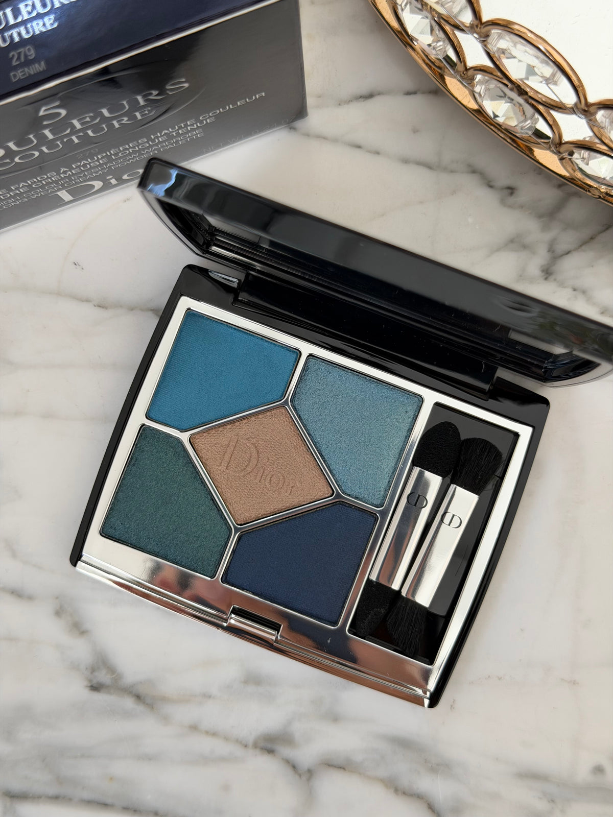 DIOR Diorshow 5 Couleurs
Eye Palette - 5 Eyeshadows - High Color and Long Wear (279)