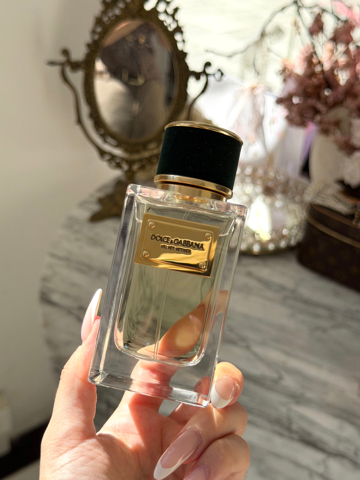 DOLCE&GABBANA
Velvet Vetiver Eau de Parfum 100ml
Woody Green Notes
