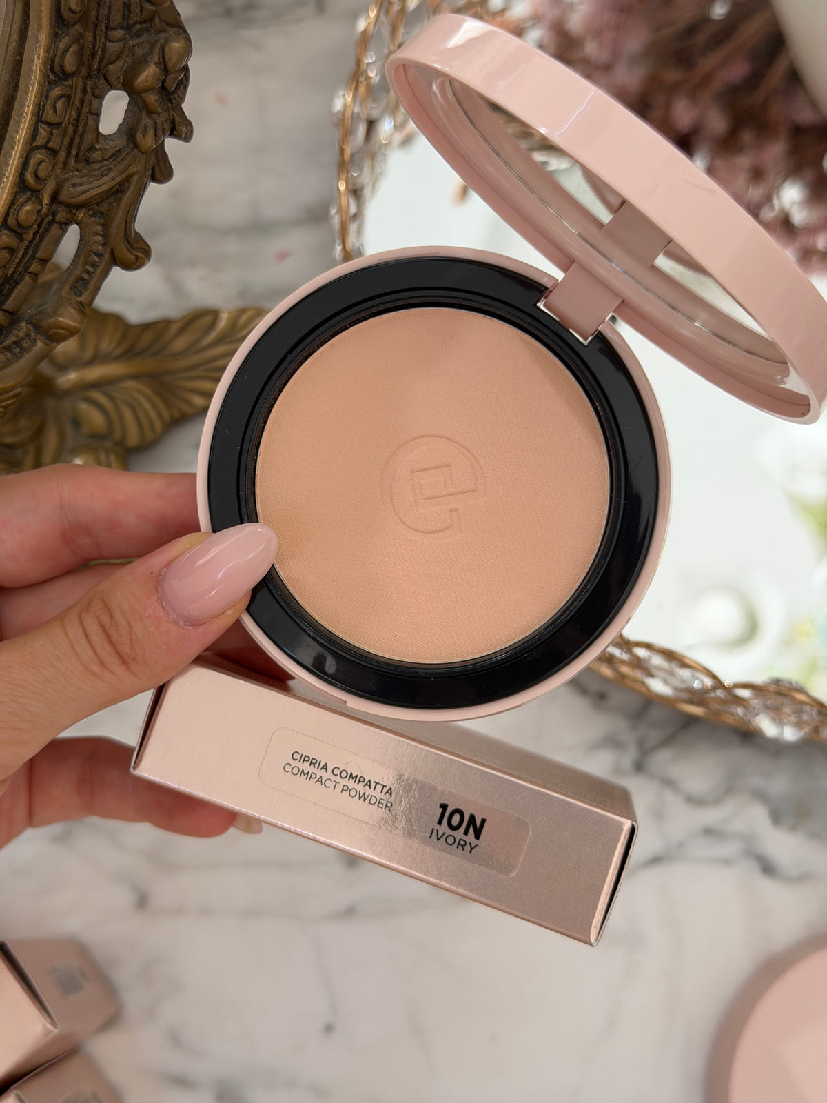 COLLISTAR
Impeccabile Compact Powder - Ivory