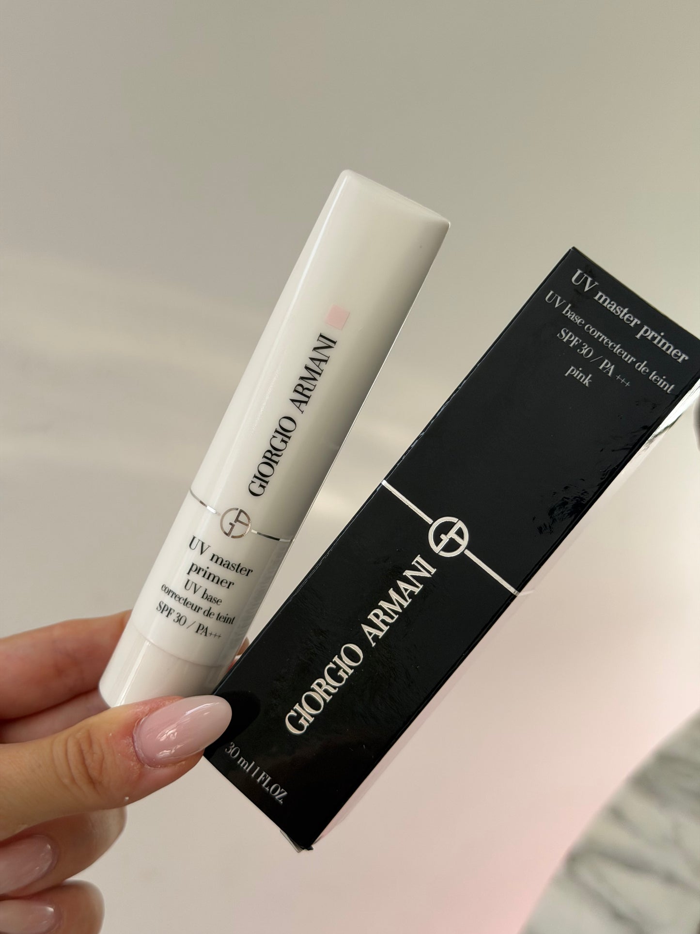 ARMANI UV Master Primer SPF40 PA+++ (Pink)