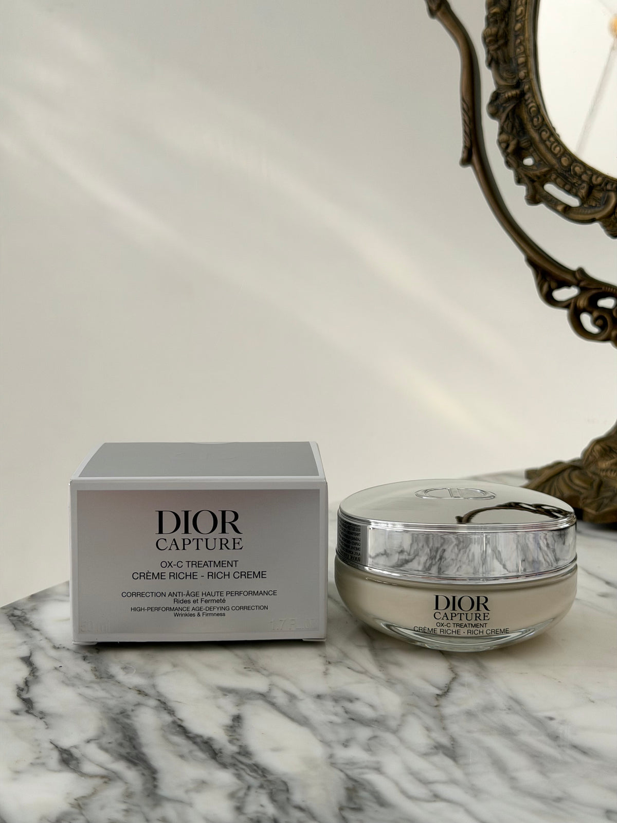 DIOR Capture Rich Cream OX-C Treatment
Face Cream - Rich Texture - Age-Defying Correction - Wrinkles and Firmness