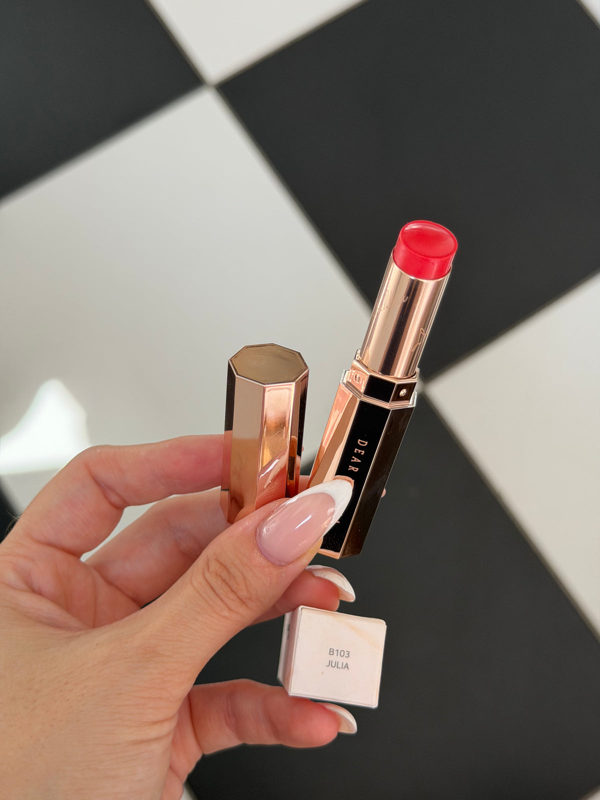 DEAR DAHLIA Blooming Edition - Julia
Lip Paradise Color Balm - Lip Balm