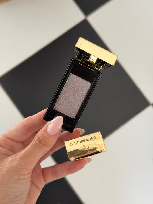 YSL Couture Mono Eyeshadow (5)
High-Impact Colour Eye