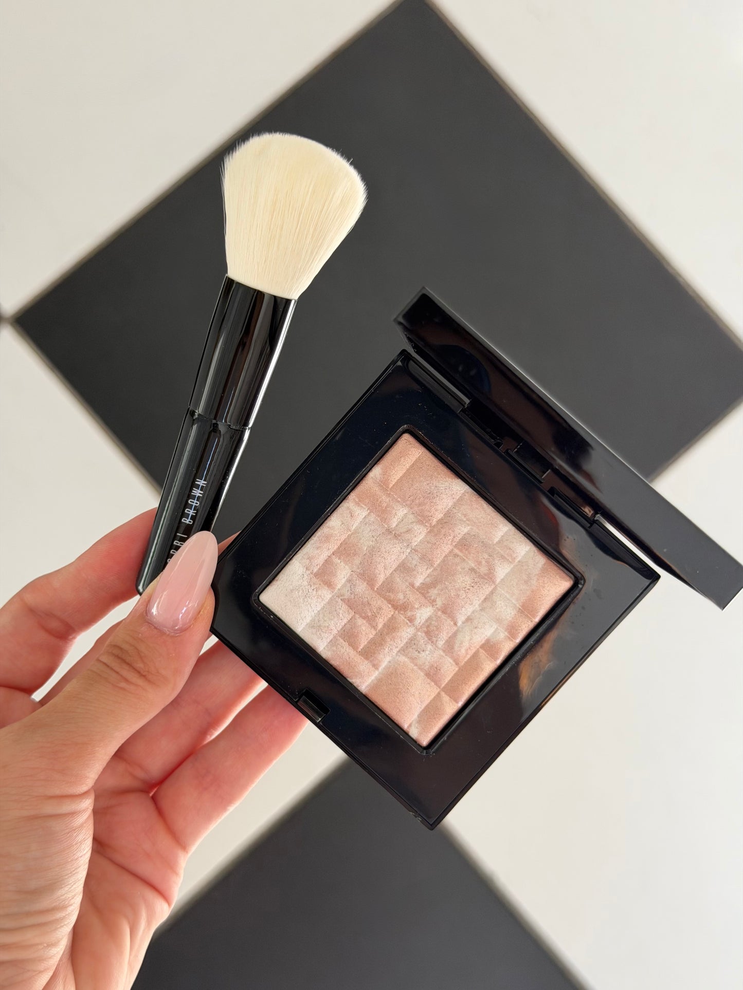 BOBBI BROWN
Highlighting Powder Set