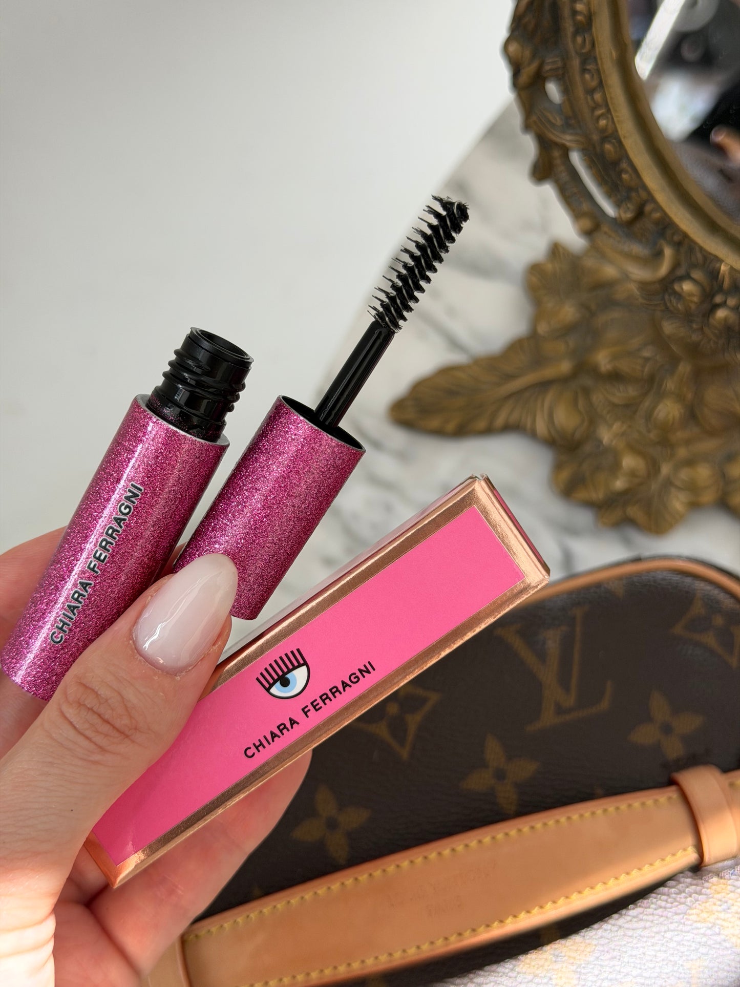 CHIARA FERRAGNI Brow Gel - Don’t Move