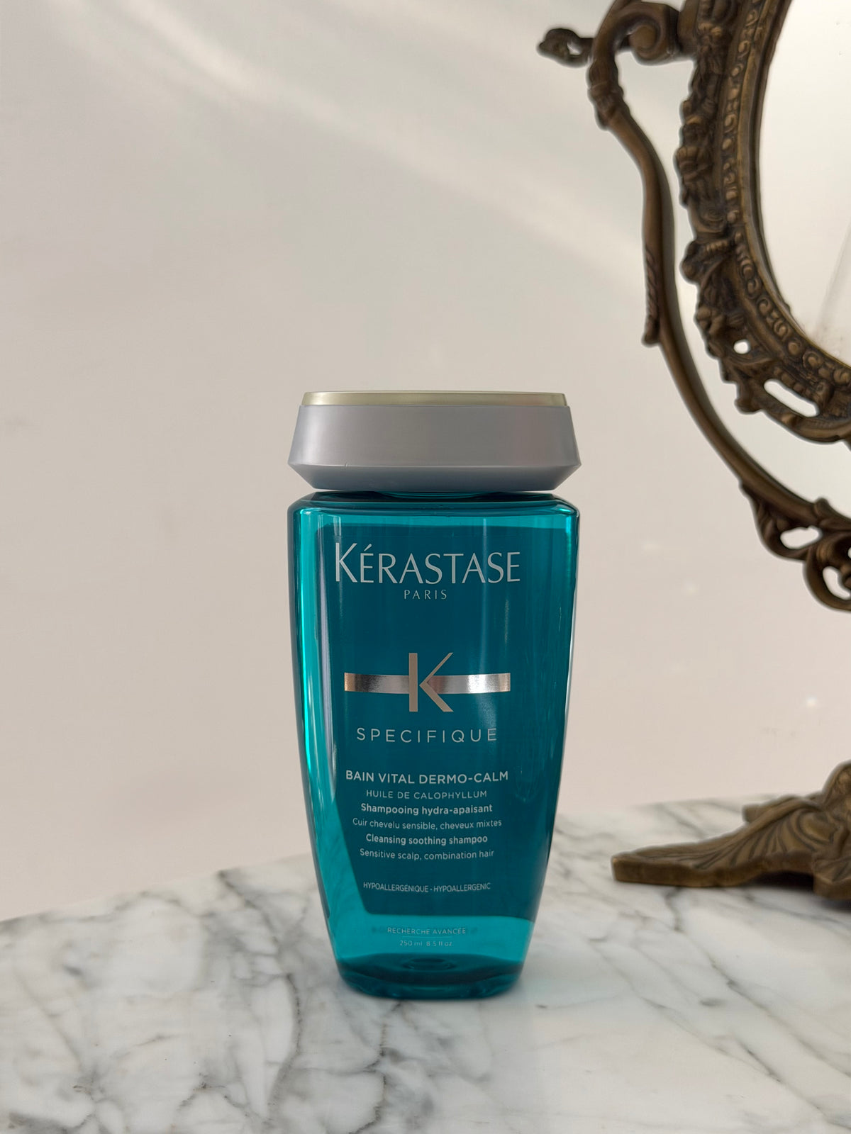 KÉRASTASE Specifique Bain Vital Dermo-Calm Anti-Irritation