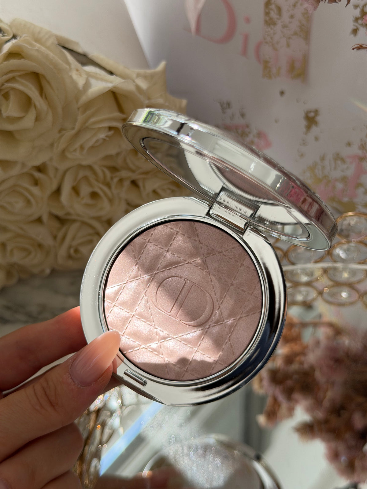 DIOR Forever Glow Luminizer - Illuminating Powder For Face (03)