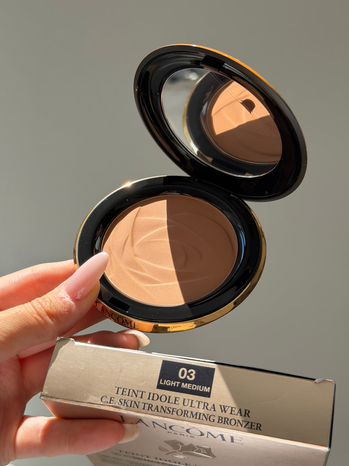 LANCOME Teint Idole Ultra Wear C.E Skin Transforming Bronzer (03)