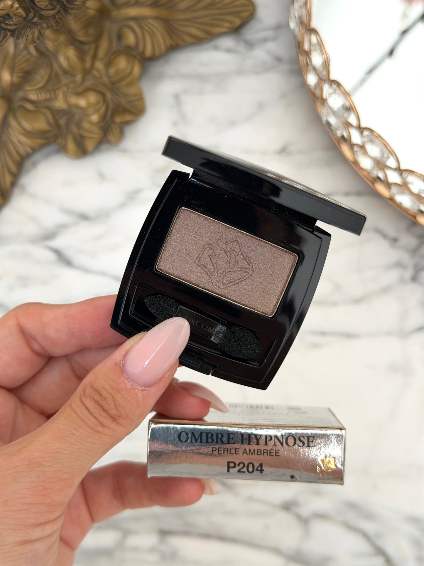 LANCÔME 
Ombre Hypnôse Mono Eye Shadow High Fidelity Color (P204)