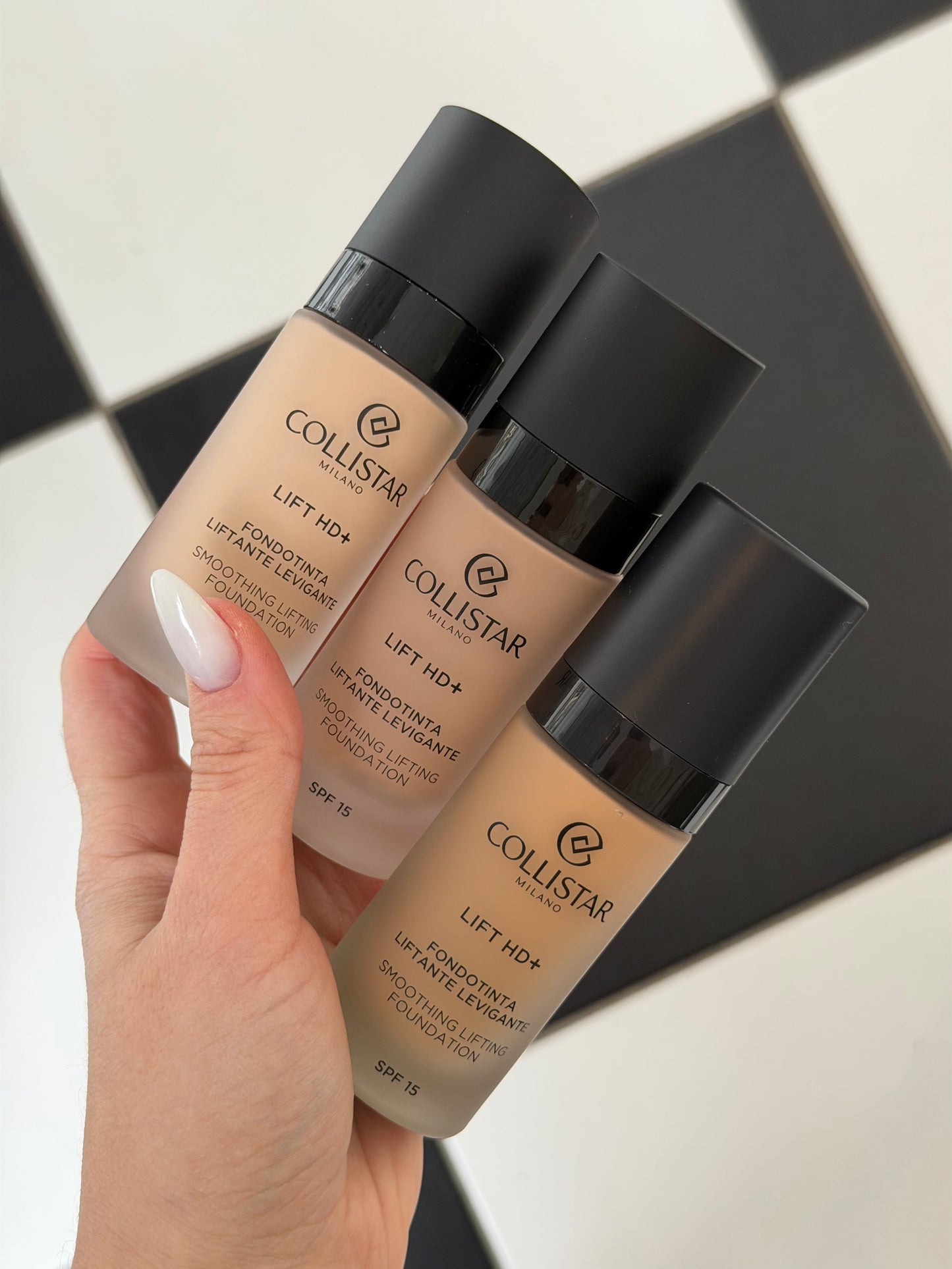 COLLISTAR
Lift HD+ (3N) Smoothing Lifting Foundation SPF15
Waterproof - Medium Protection