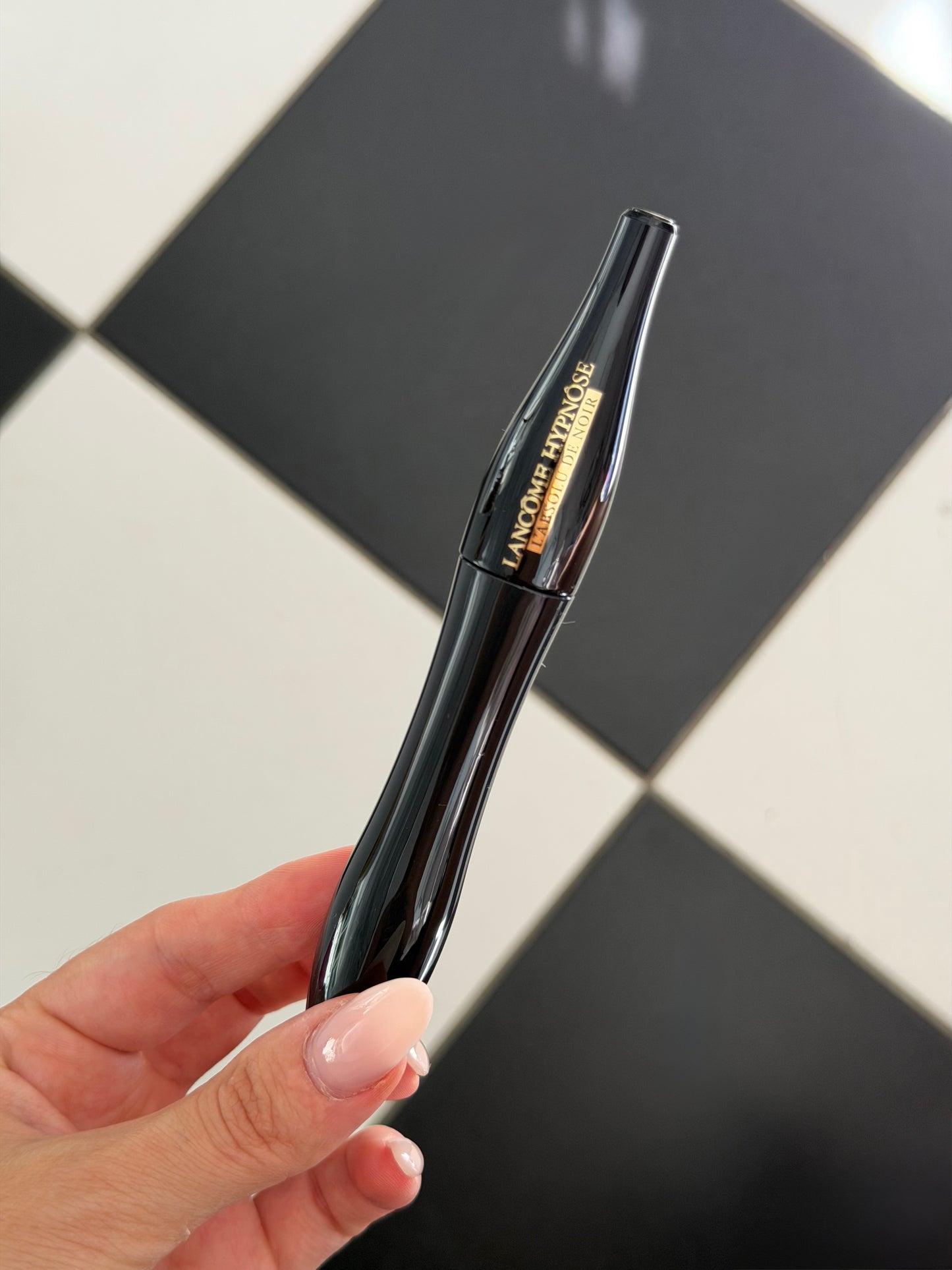 LANCÔME Hypnôse L'Absolu De Noir
Mascara Volume Sur-Mesure Ultra-Noir