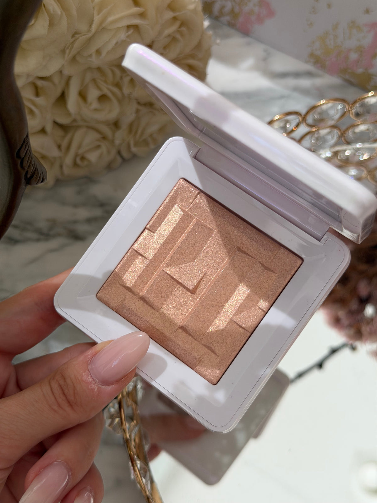 HAUS LABS By Lady Gaga
Bio-Radiant™ Gel-Powder Highlighter - Peach Quartz