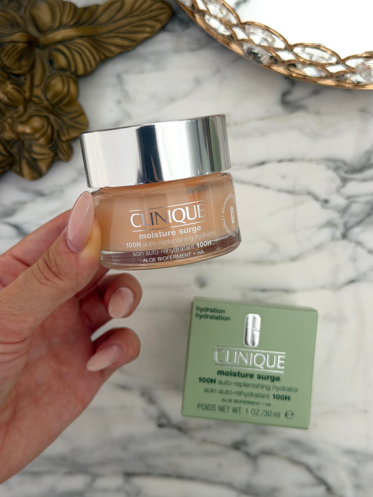 CLINIQUE Moisture Surge™ 100H Auto-Replenishing Hydrator