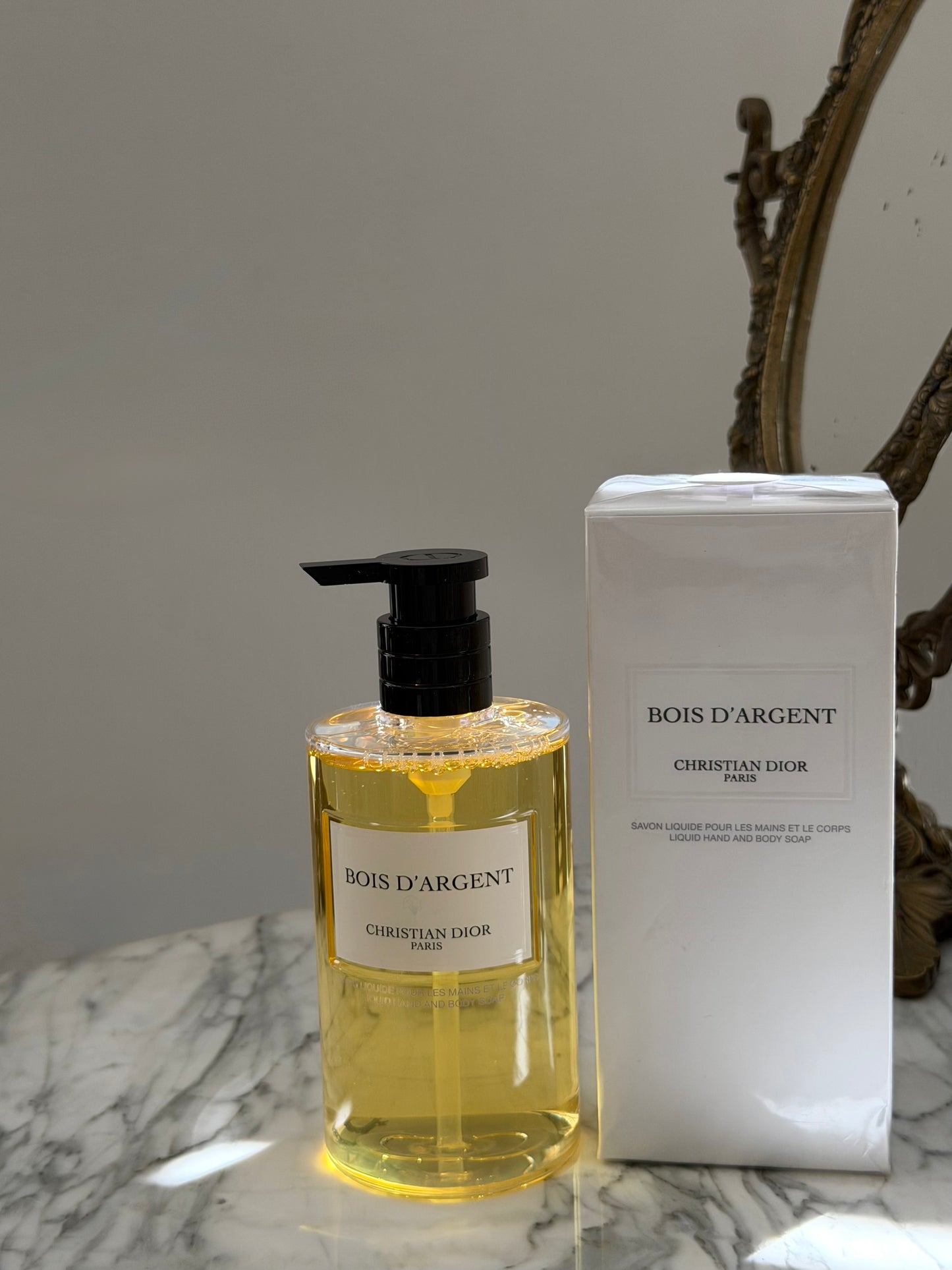 DIOR Bois D'Argent Savon Liquide - Hand and Body Soap 350ml