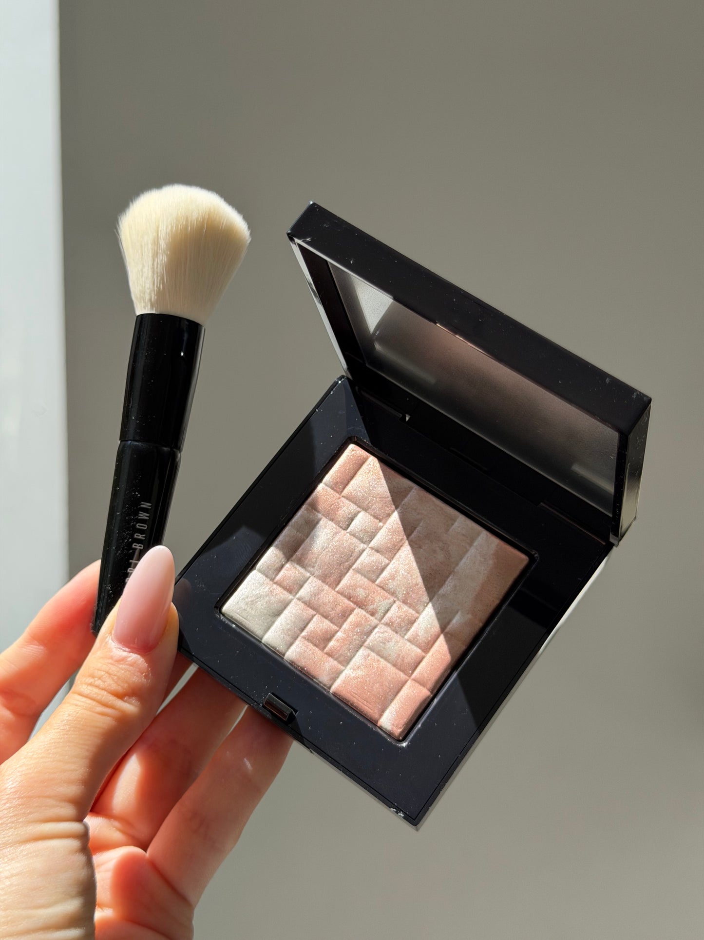 BOBBI BROWN
Highlighting Powder Set