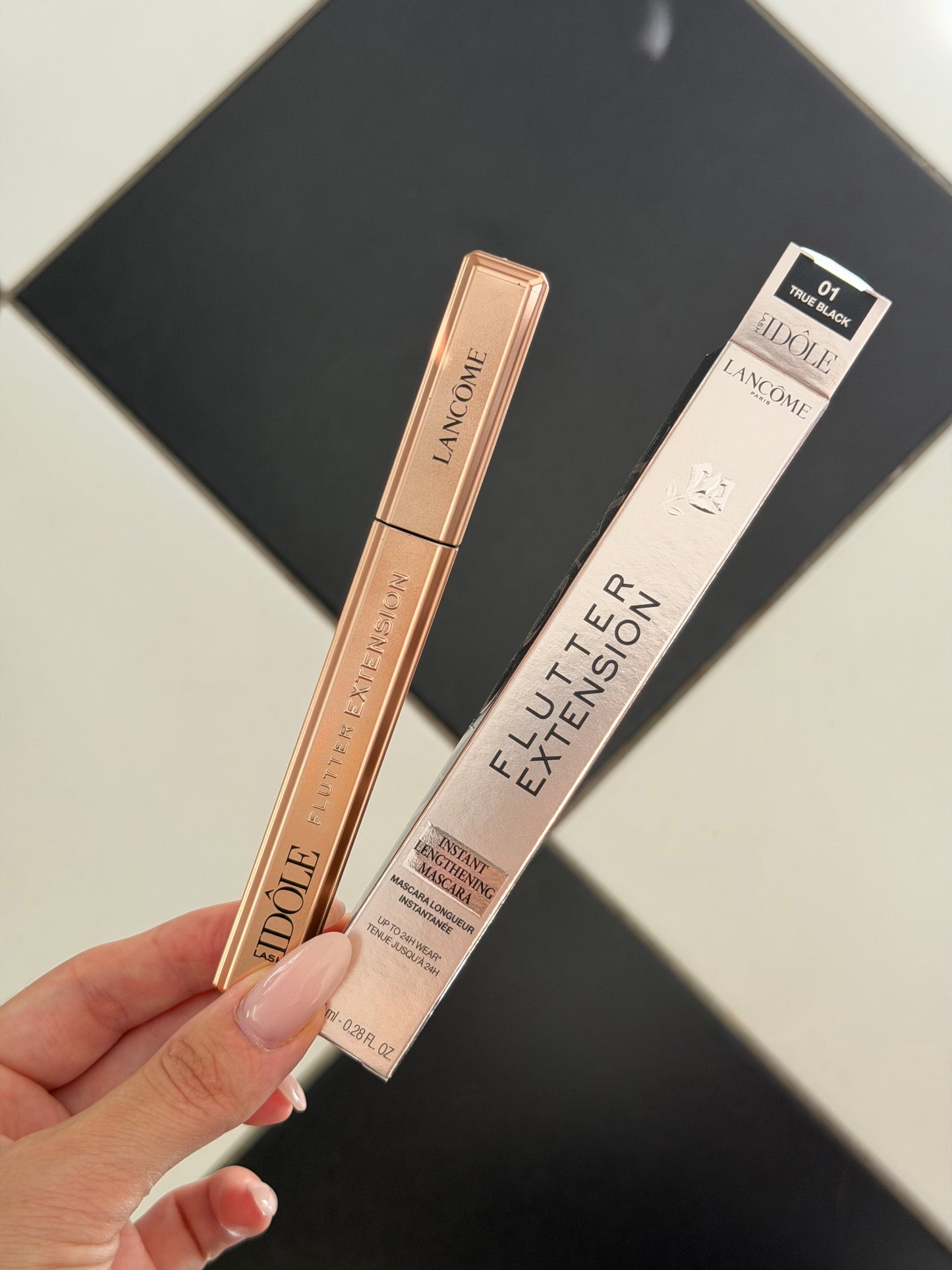 LANCÔME
Lash Idôle Flutter Extension Lengthening Mascara