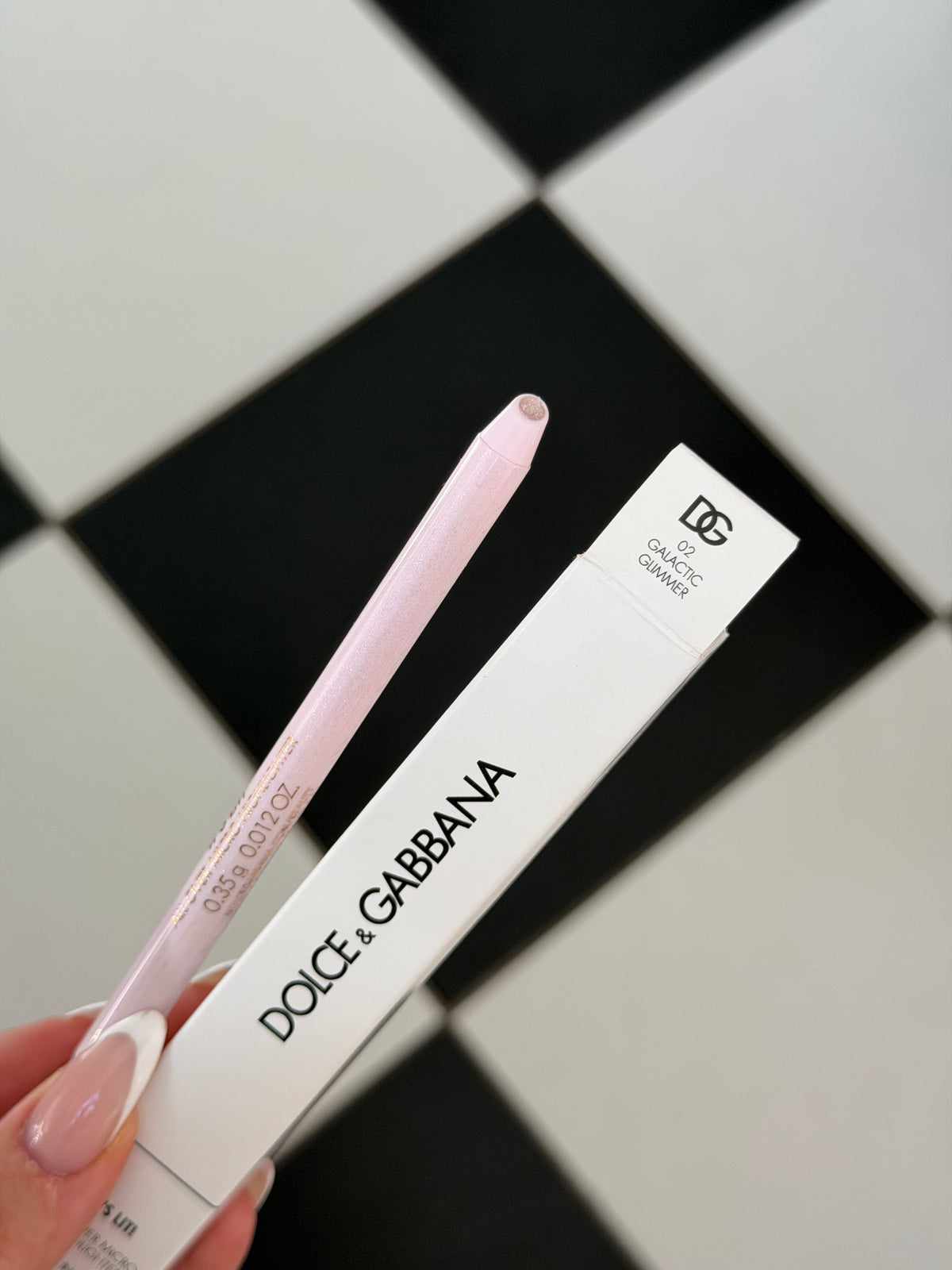 DOLCE&GABBANA It’s Lit!
All Over Micro Highlighter (02)