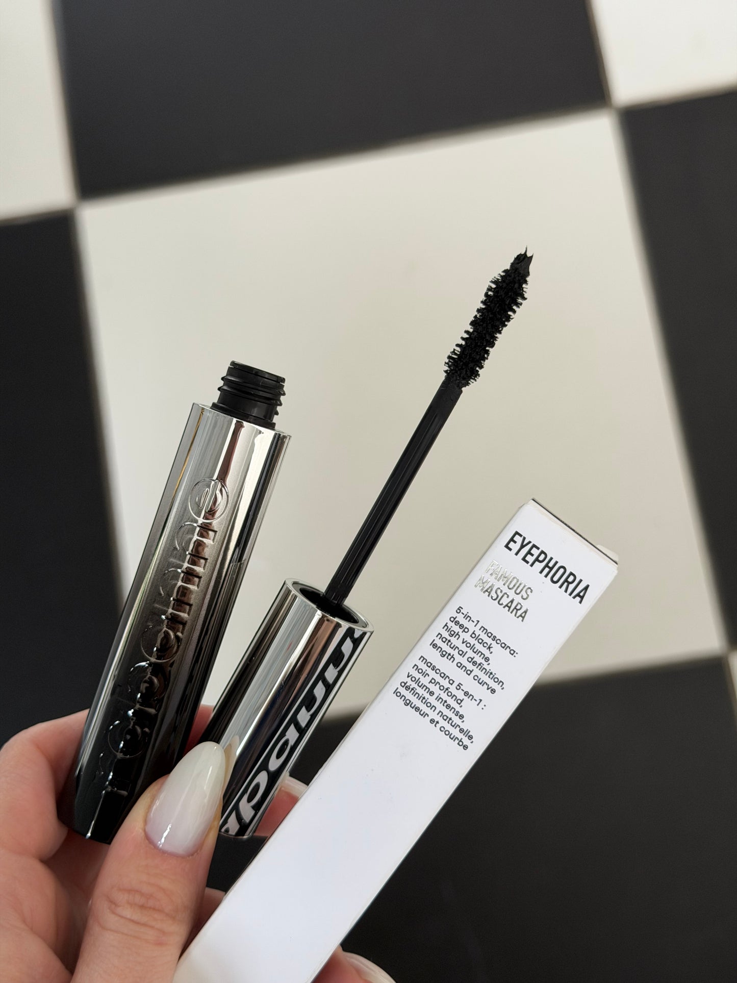 PACO RABANNE
Eyephoria Famous Mascara - Voluminizing 5-in-1