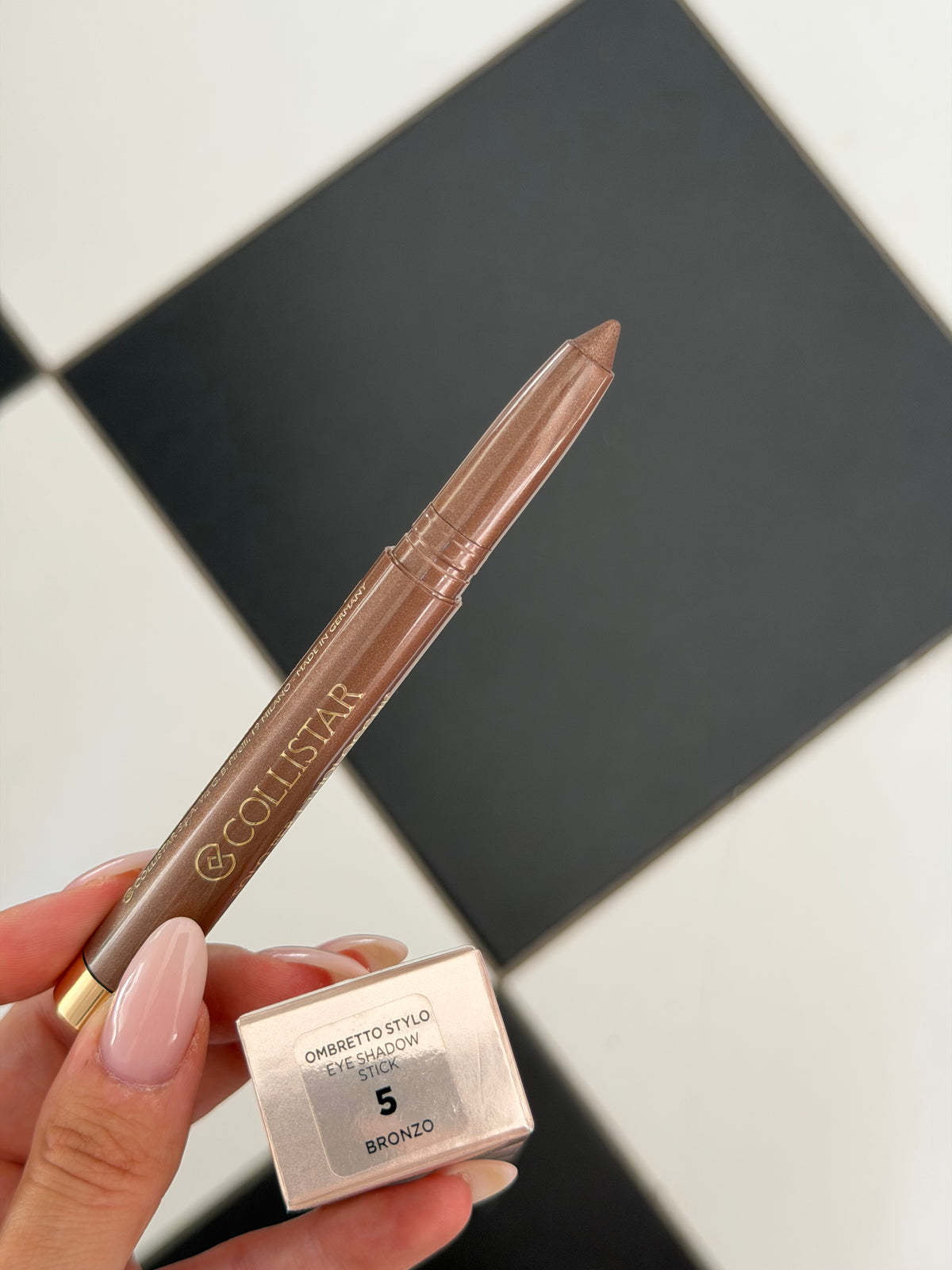 COLLISTAR
For Your Eyes Only Eye Shadow Stick
Long-Lasting Wear, Waterproof (5)