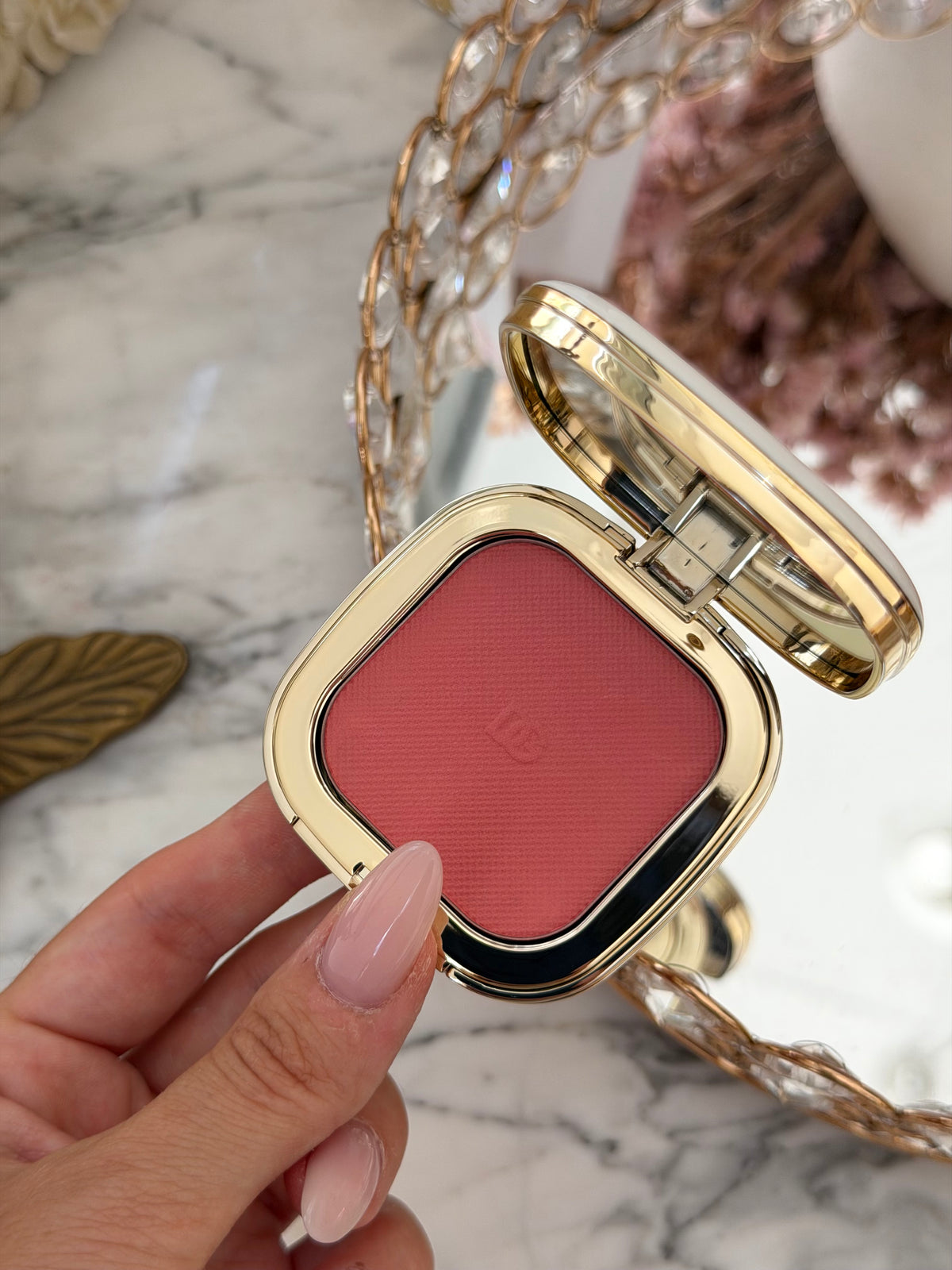 DOLCE&GABBANA
Cheek&Eyes Match - Lasting Blush & Eyshadow Powder (03)