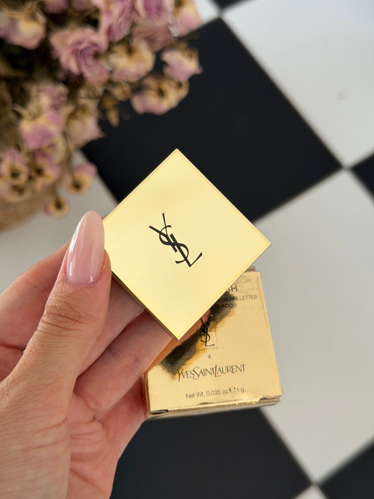 YSL Satin Crush Mono Eyeshadow (4)