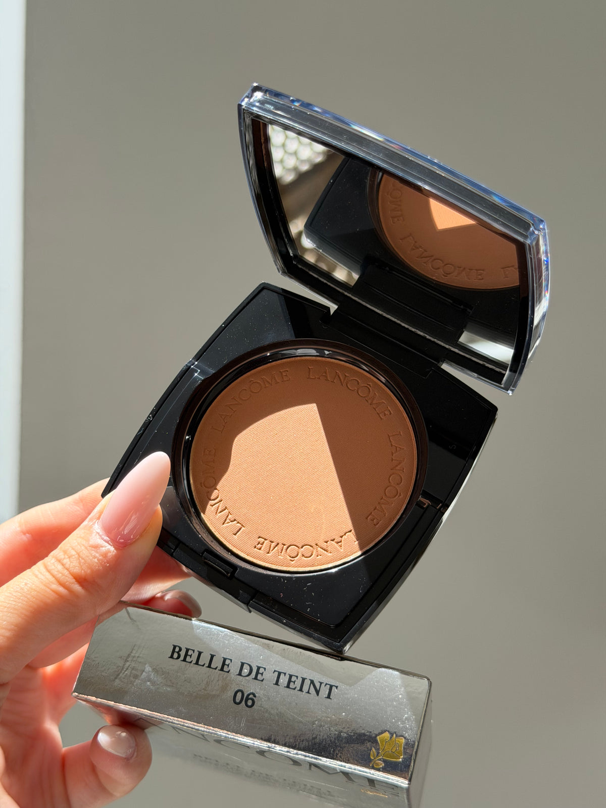 LANCÔME Belle De Teint - Natural Healthy Glow Sheer Blurring Powder (06)