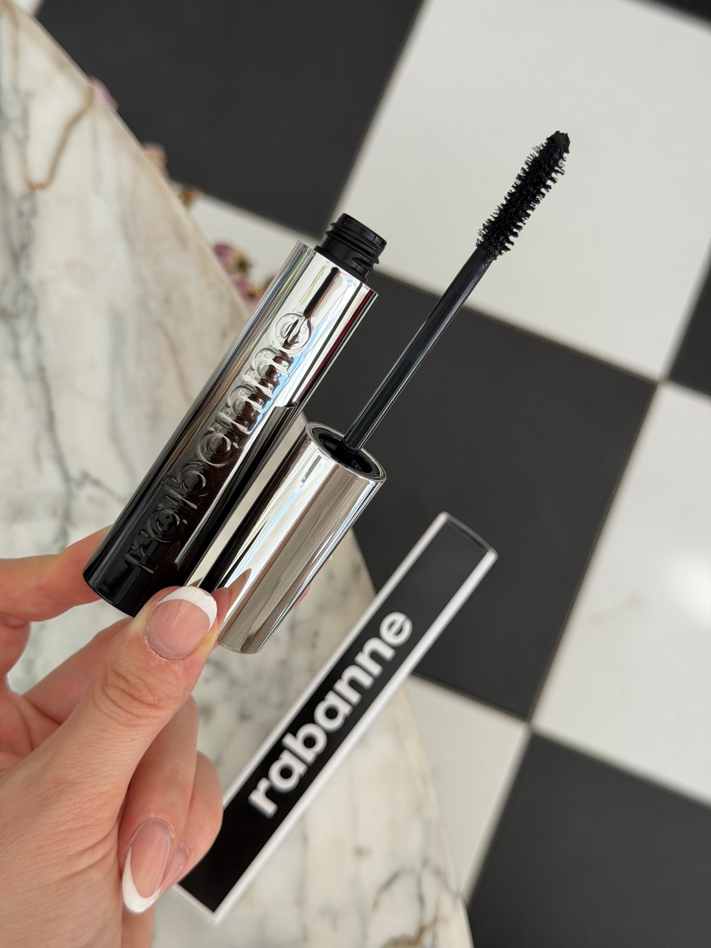 PACO RABANNE
Eyephoria Famous Mascara - Voluminizing 5-in-1