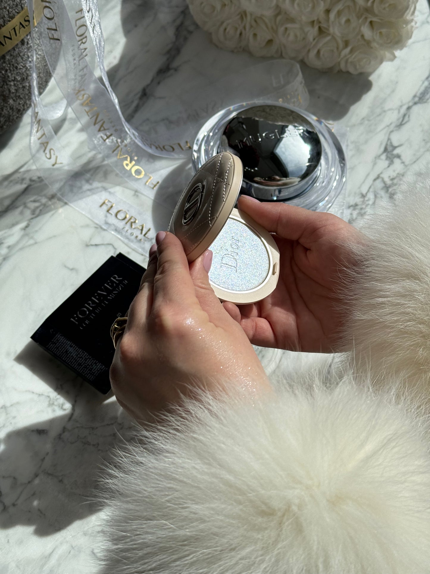 DIOR Forever Couture Luminizer (03)
Longwear Highlighter - 95%* Natural-Origin Pigments