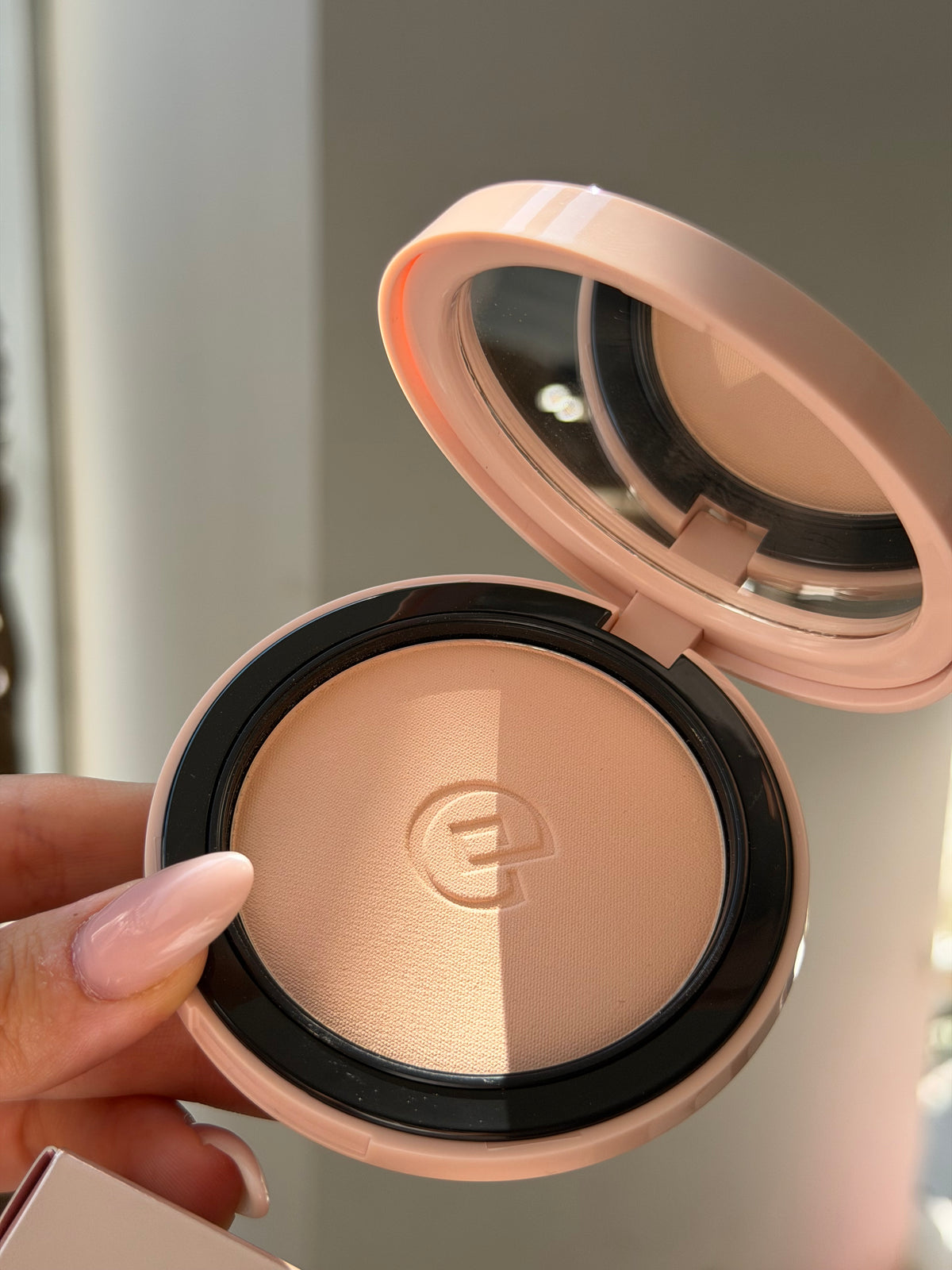 COLLISTAR
Impeccabile Compact Powder - Ivory