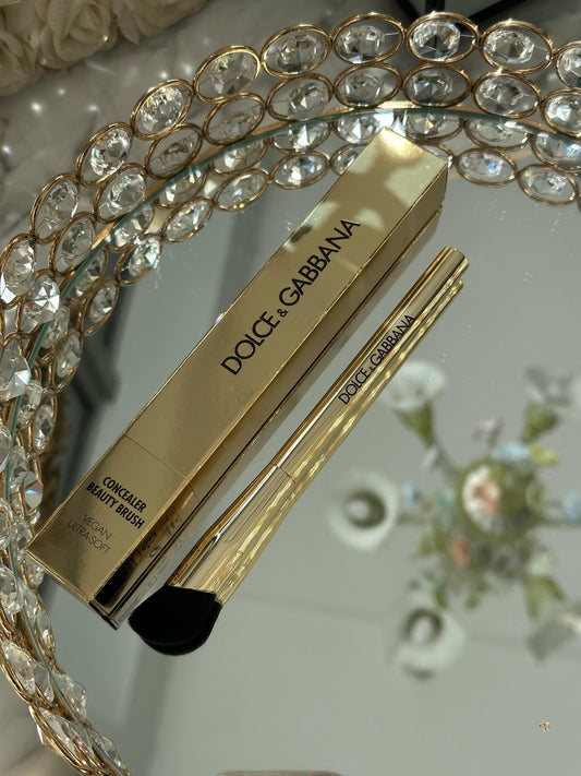 DOLCE & GABBANA Concealer Beauty Brush
Vegan - Ultra-Soft
