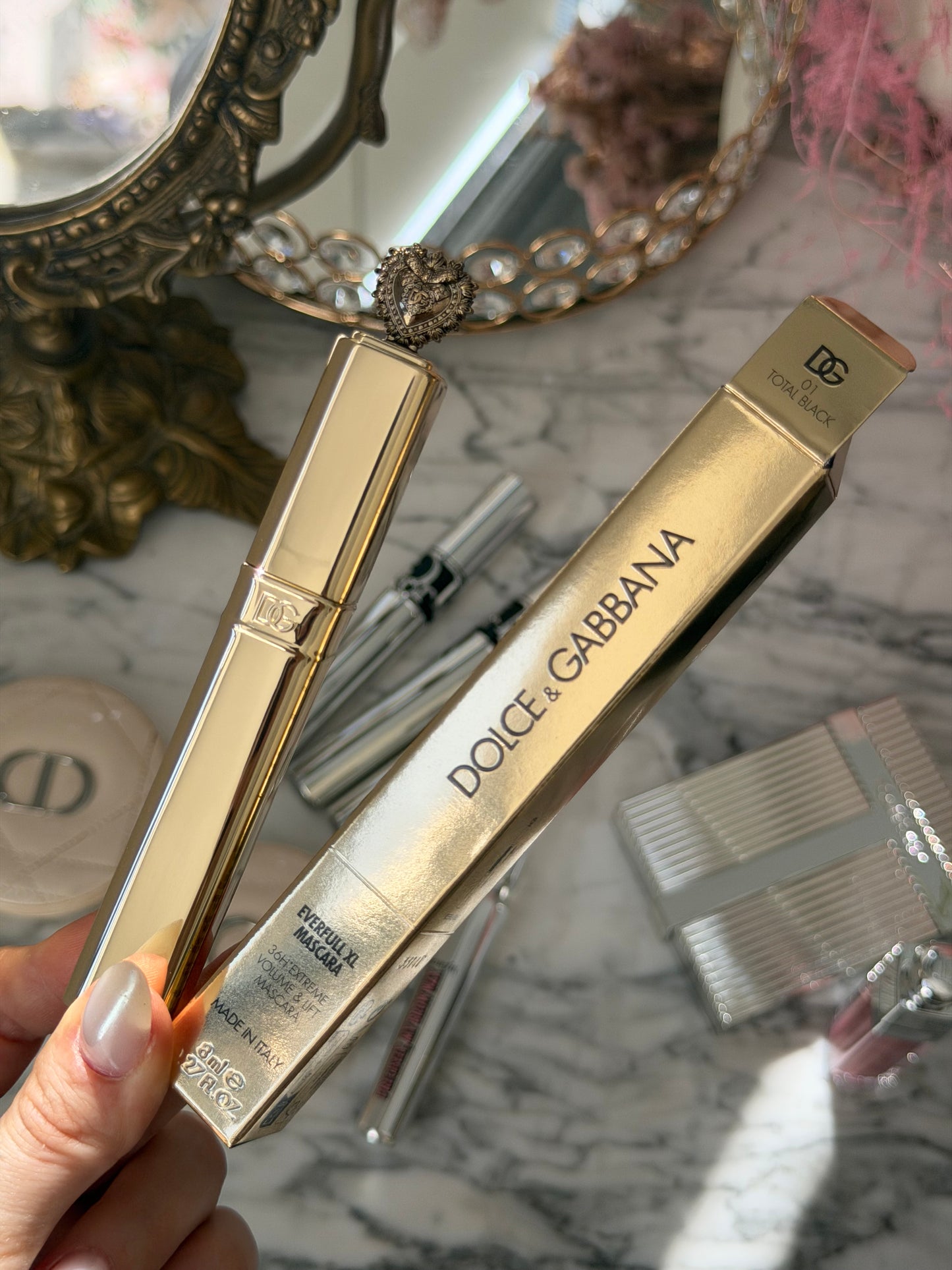 DOLCE&GABBANA
Everfull XL Mascara 36H Extreme Volume & Lift