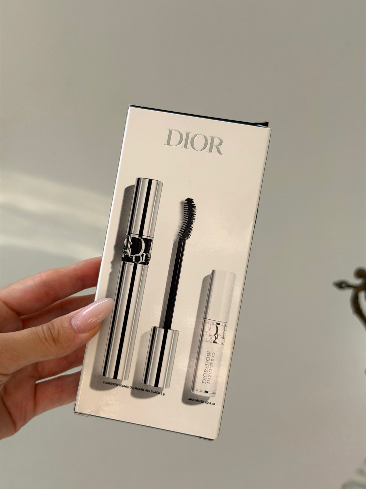 DIOR Diorshow Iconic Overcurl Set
Spectacular Curl - Eye Essentials - Mascara and Lash Primer-Serum