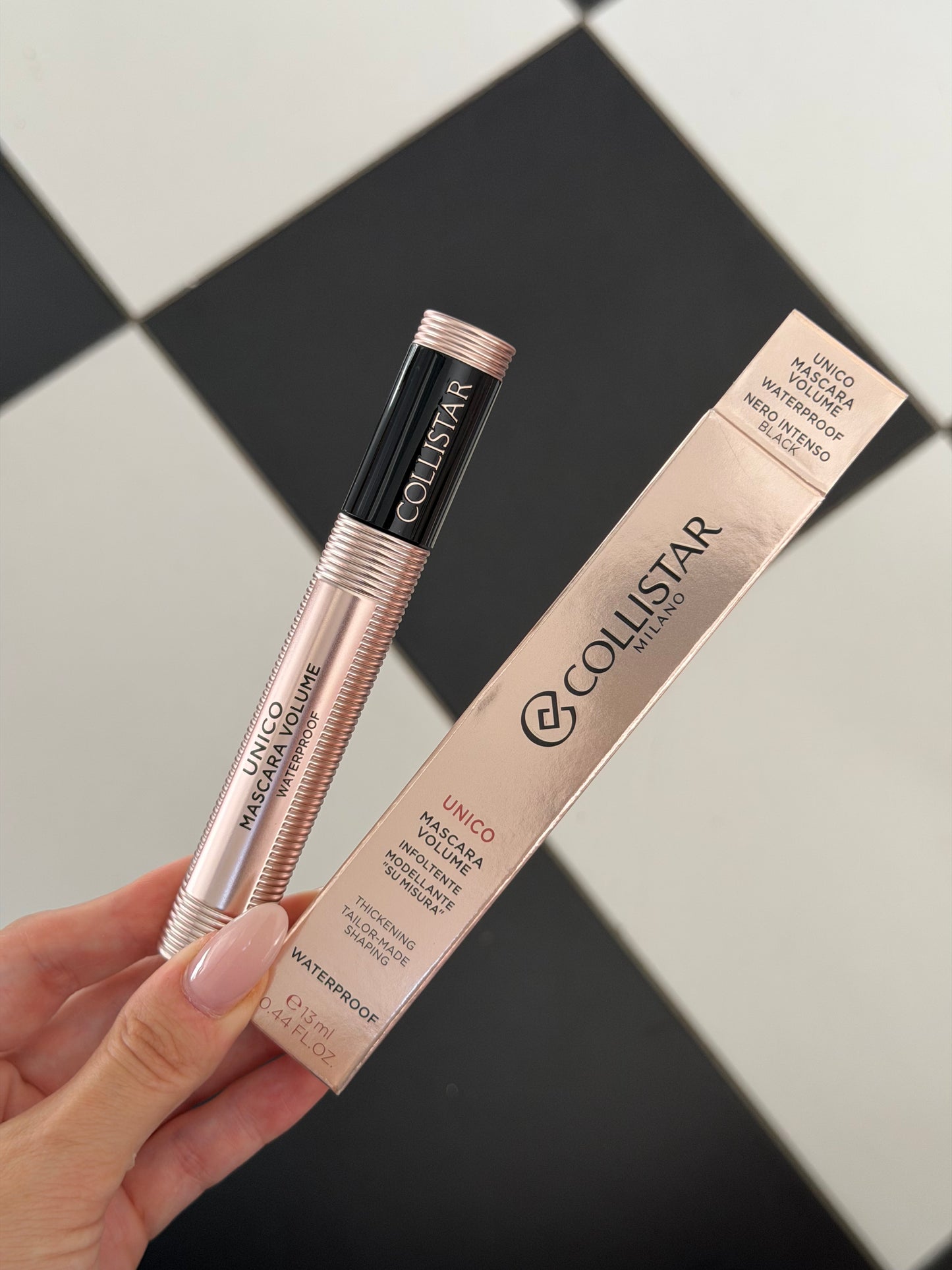 COLLISTAR Mascara Volume Unico® Waterproof
Thickening ‘Tailor-made’ Shaping