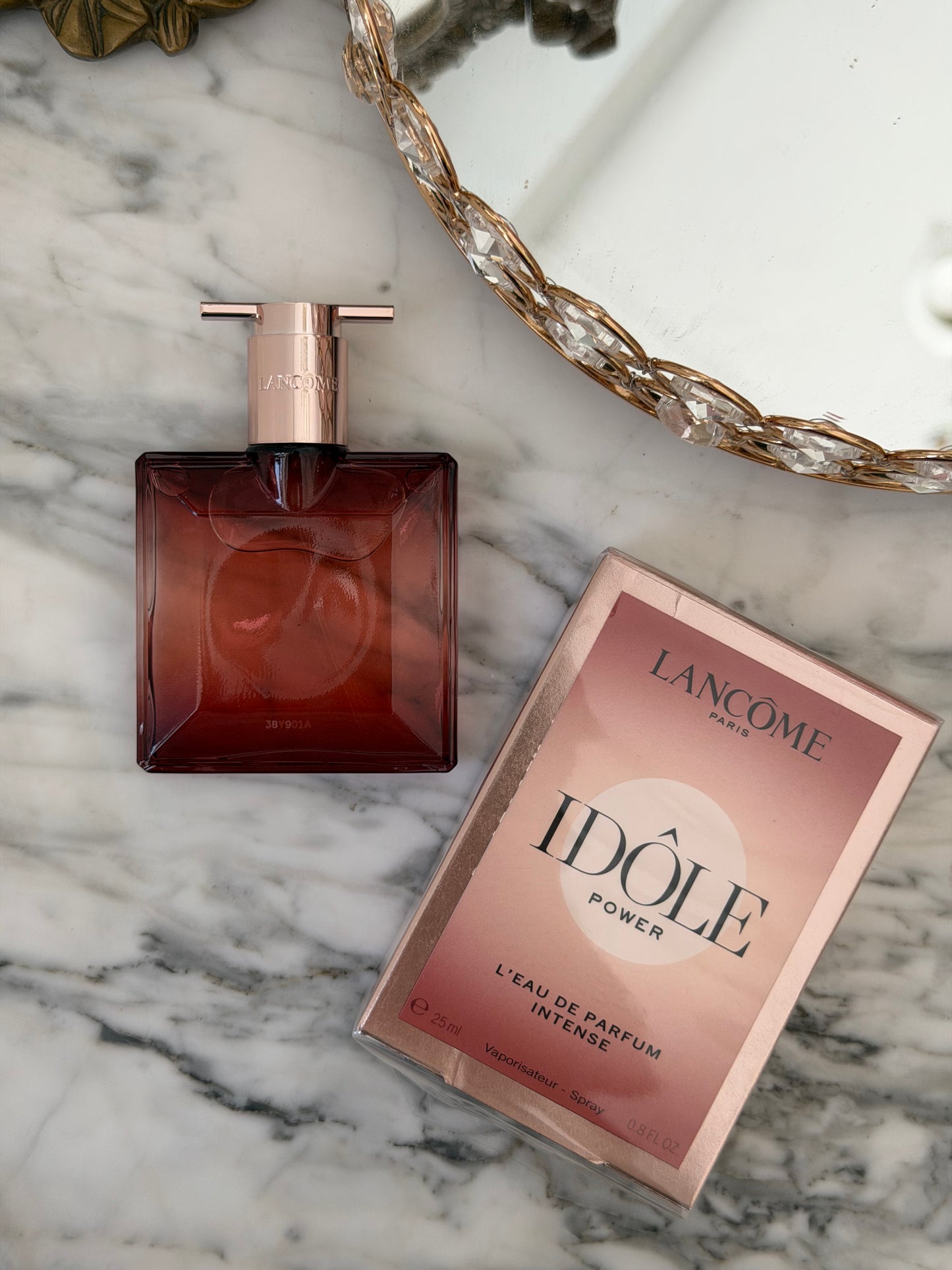 LANCÔME Idole Power Eau De Parfum Intense
Fruity and Woody