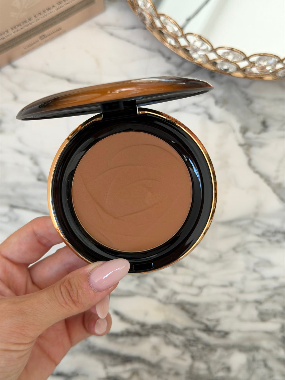 LANCOME Teint Idole Ultra Wear C.E Skin Transforming Bronzer (03)